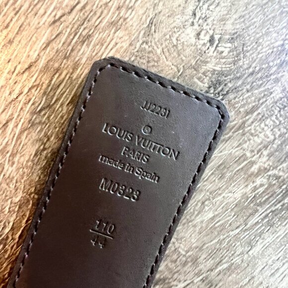 Louis Vuitton LV Initials 40mm Reversible Belt - Picture 3 of 5